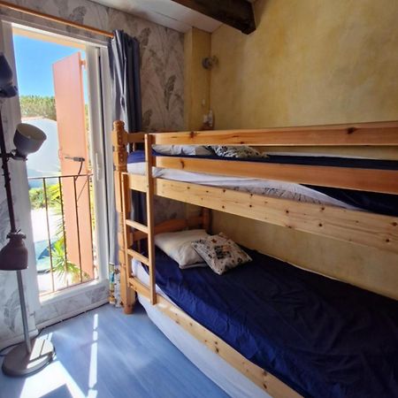 סן סיפריאן Villa Aux Capellans Sur La Marina Pour 4 Personnes - Vue Marina - Parking - Plage A 5 Min A Pied מראה חיצוני תמונה